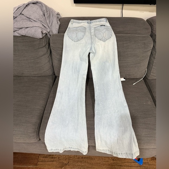 EUC ROLLA'S Eastcoast Flare Tash Blue Jeans size 26 - Picture 3 of 8